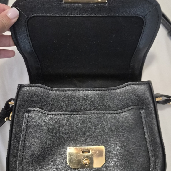 Marc Jacobs Black Leather Handbag - Picture 3 of 5